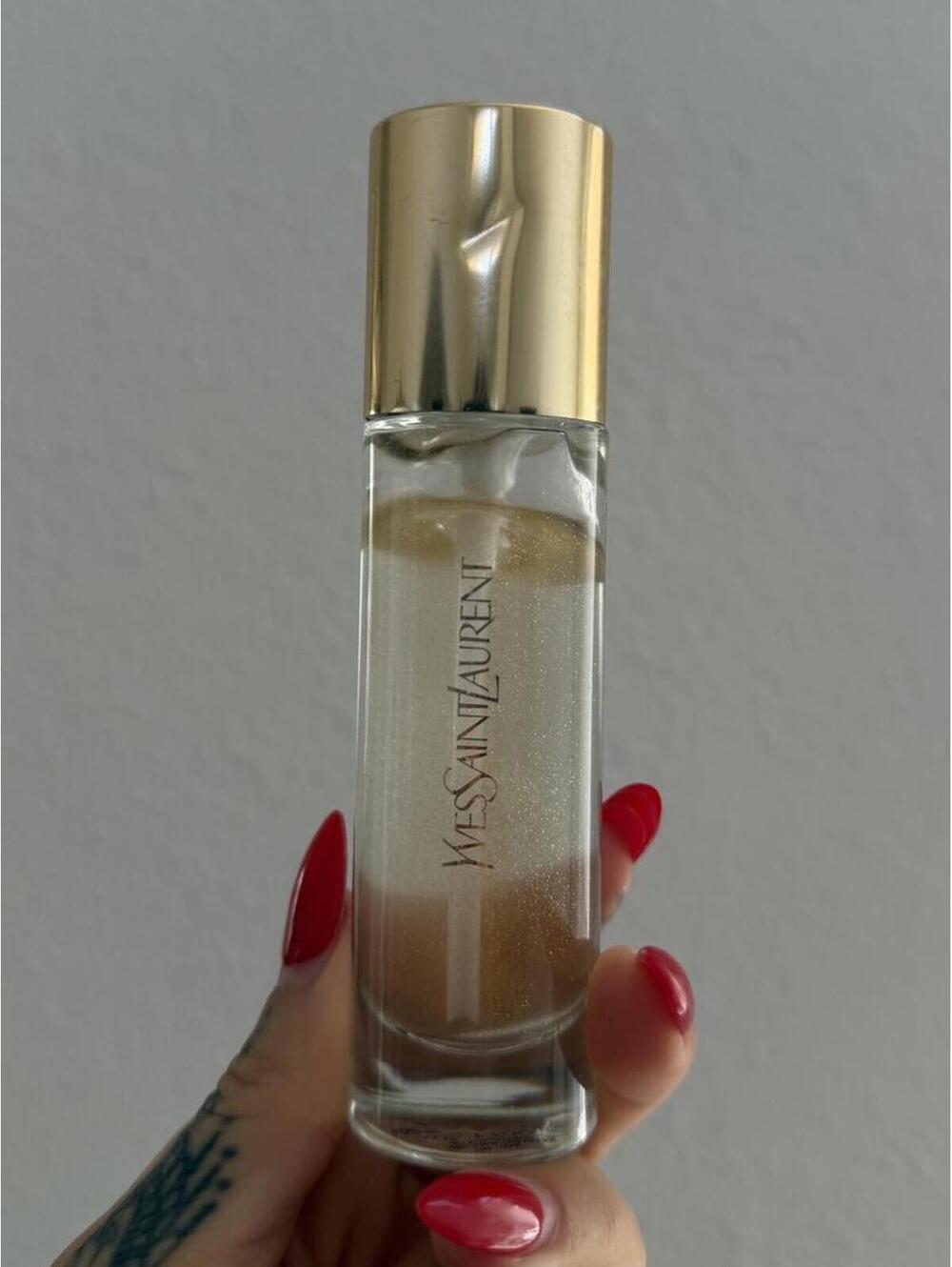 YSL Touche Eclat Blur Primer